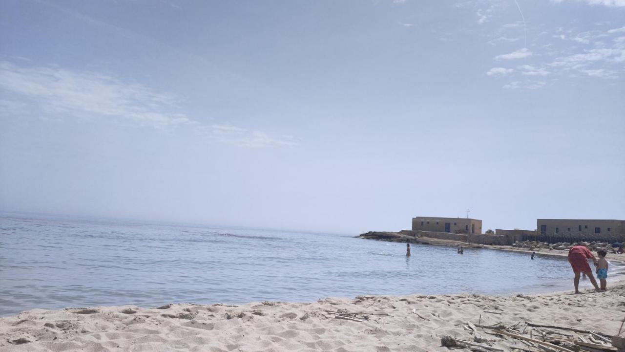 Casa Vacanza In Pieno Centro Storico Vicino Ostuni E La Riserva Di Torre Quaceto 圣维托诺曼 外观 照片