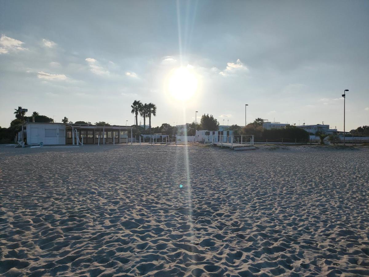 Casa Vacanza In Pieno Centro Storico Vicino Ostuni E La Riserva Di Torre Quaceto 圣维托诺曼 外观 照片