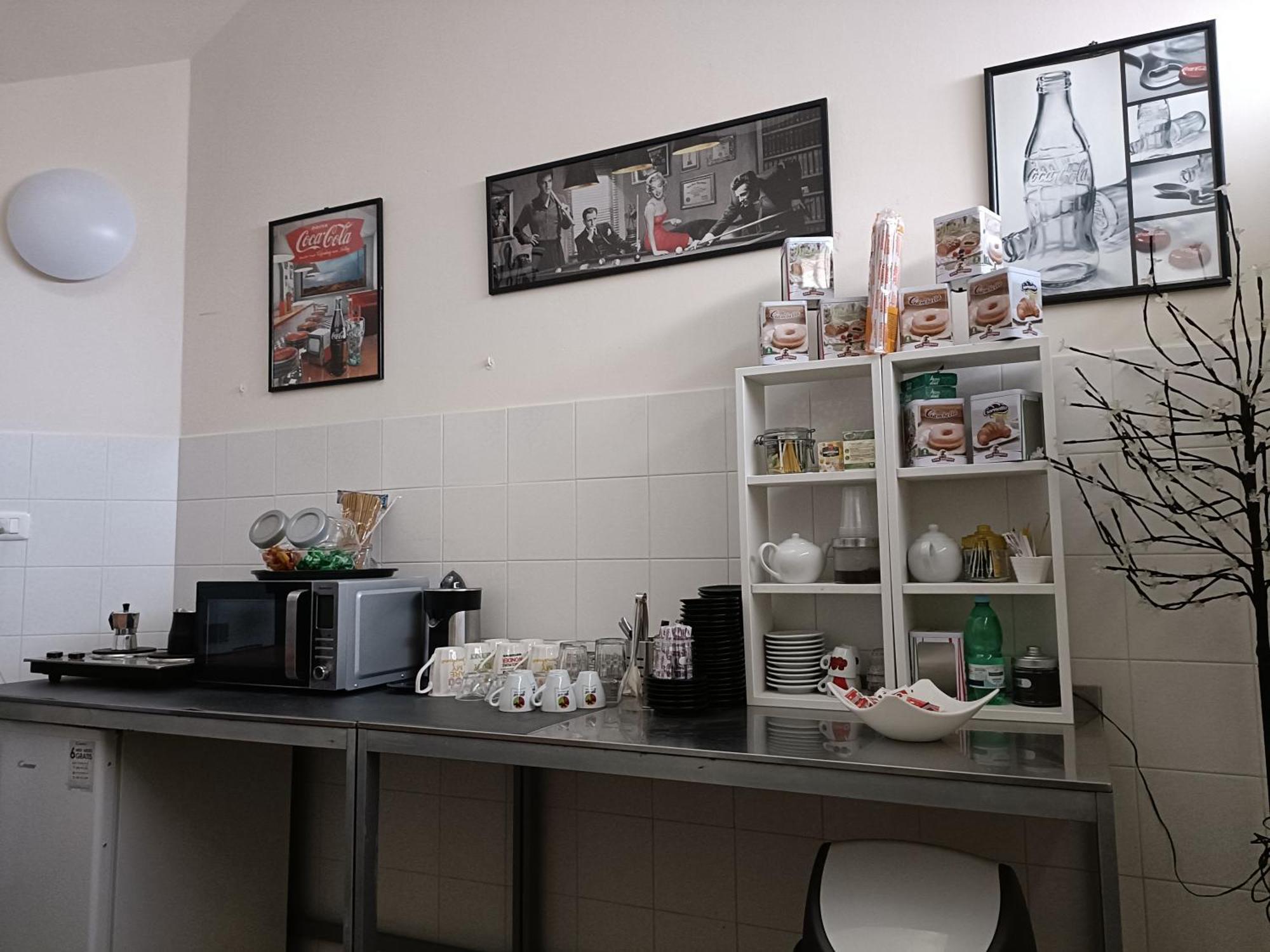 Casa Vacanza In Pieno Centro Storico Vicino Ostuni E La Riserva Di Torre Quaceto 圣维托诺曼 外观 照片